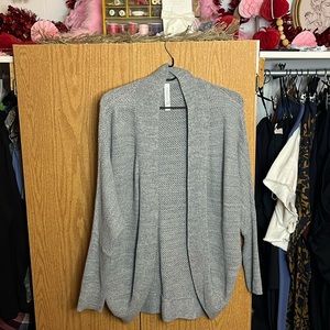Aeropostale knit gray long sleeve open Cardign